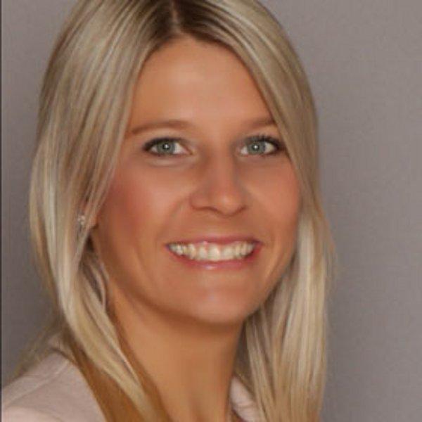 Profilbild von Dipl.-Betr.wirtin Aline Magierski