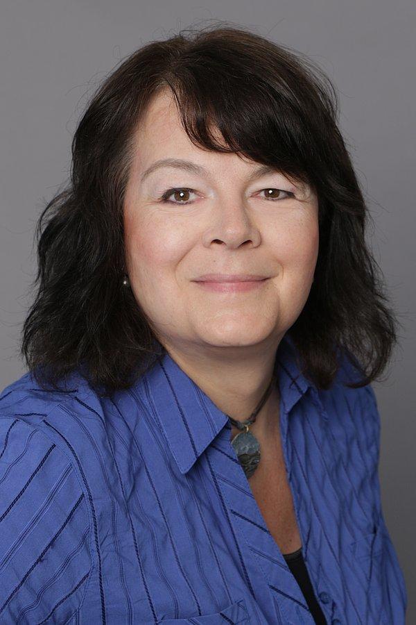 Profilbild von Dipl.-Ing. (FH) Danjana Theis, M.A.