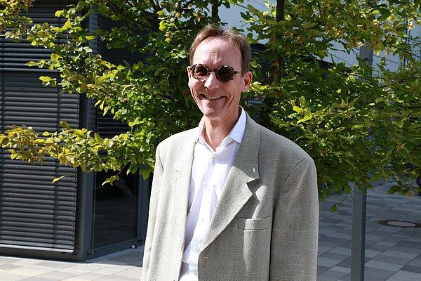 Profilbild von Prof. Mallory Völker