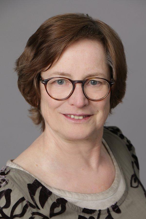 Profilbild von Dr. Anneliese Ernst