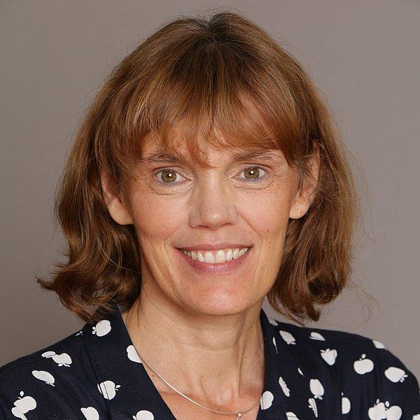 Profilbild von Dipl.-Betr.wirtin Jeannette Schmitt